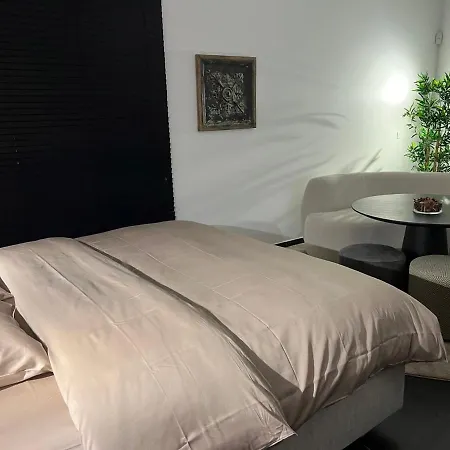 Oda ve Kahvaltı Maison *